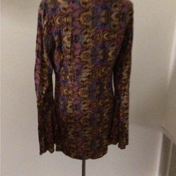 Free People Top Size 8 - Picture 8 of 9